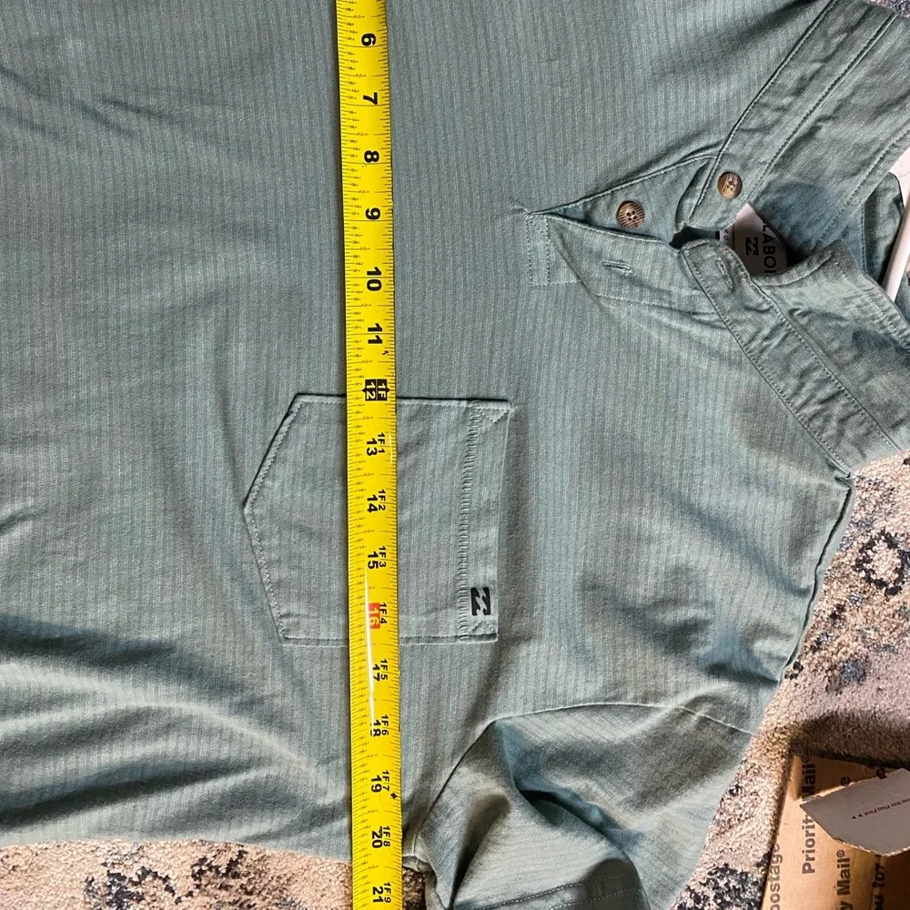 BILLABONG SEA GREEN MEN MEDIUM POLO POCKET SHIRT NWOT EUC - Picture 7 of 7